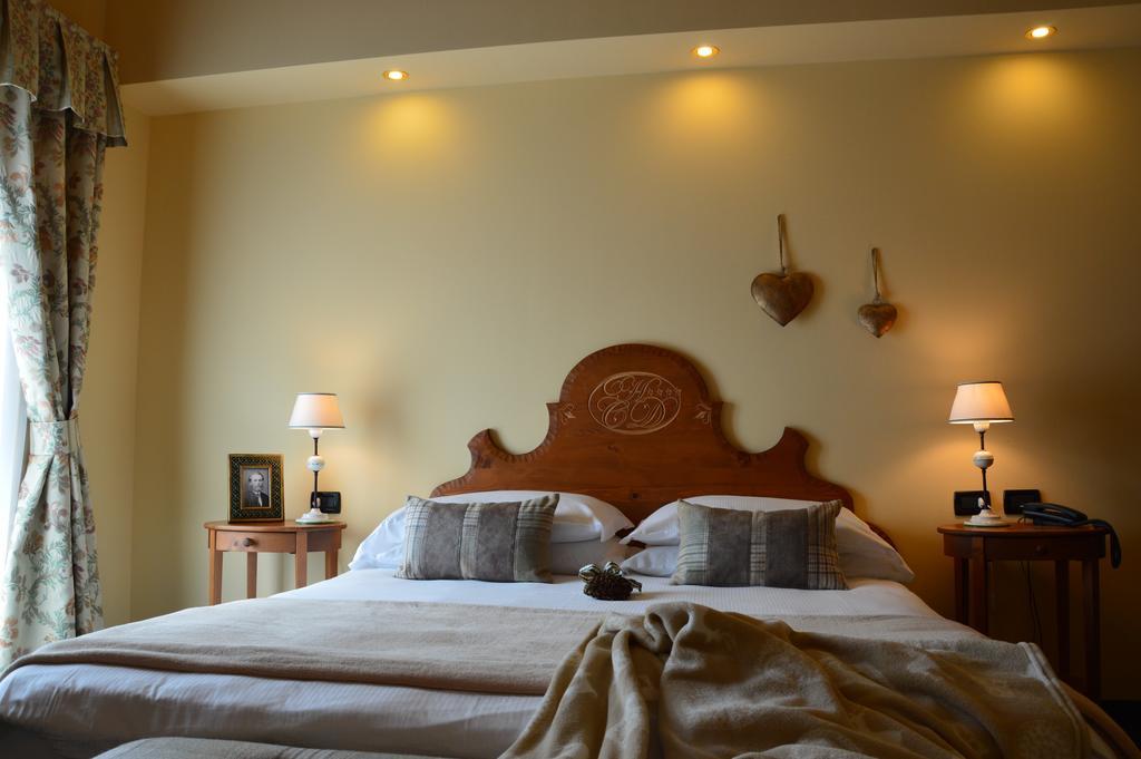 Hotel Garni Carpe Diem Vigo di Fassa Ruang foto